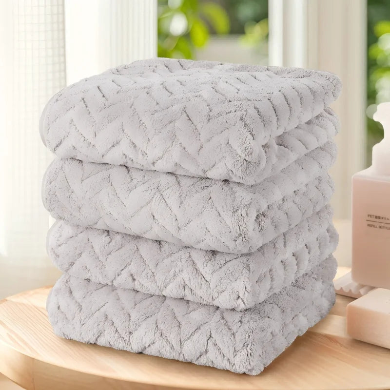 Towel Set of 4, Ultra Soft, Highly Absorbent,